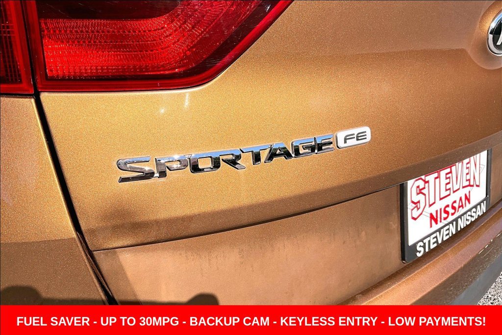 Used 2017 Kia Sportage LX FWD image 29