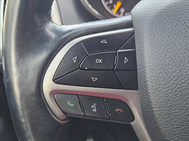 Used 2020 Jeep Grand Cherokee Altitude AWD/4WD image 11