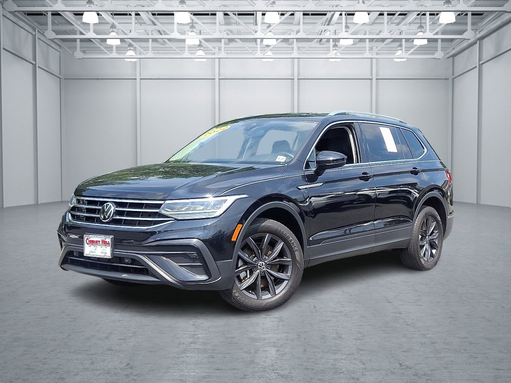 Used 2022 Volkswagen Tiguan SE