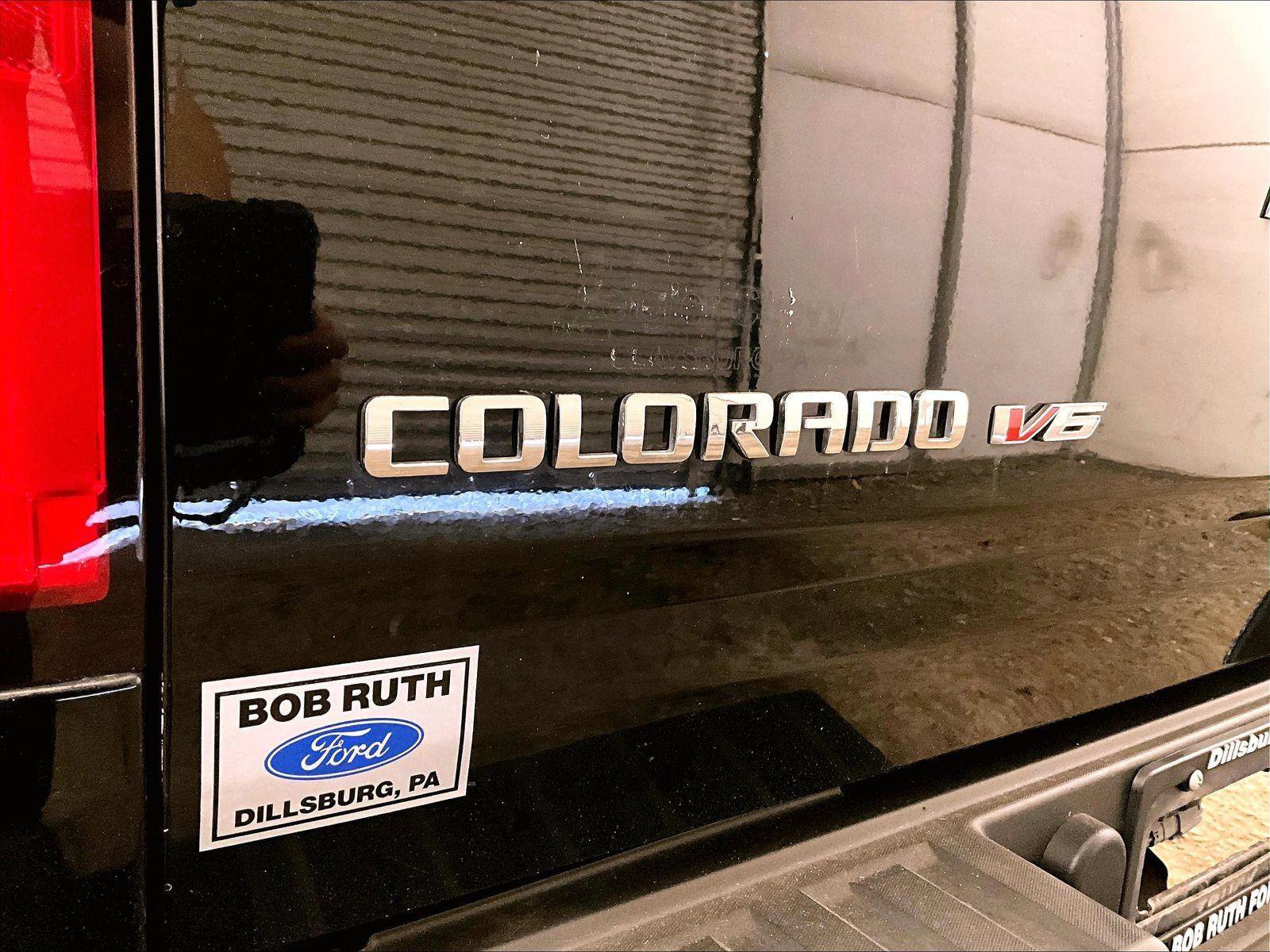 Used 2018 Chevrolet Colorado LT AWD/4WD image 14
