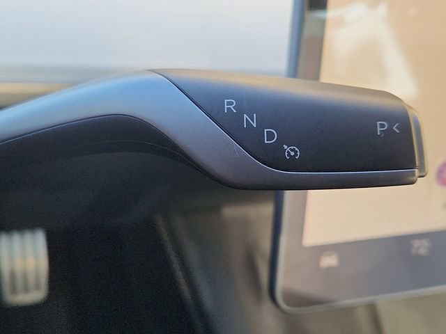 Used 2023 Tesla Model 3 Performance image 16