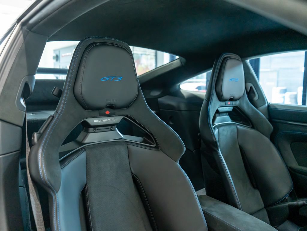 Certified 2026 Porsche 911 GT3 RWD image 25