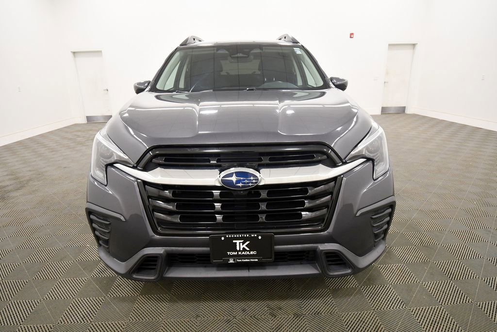 Used 2024 Subaru Ascent Premium w/ Convenience Package image 11