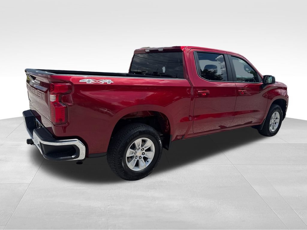 Used 2022 Chevrolet Silverado 1500 LT AWD/4WD image 6
