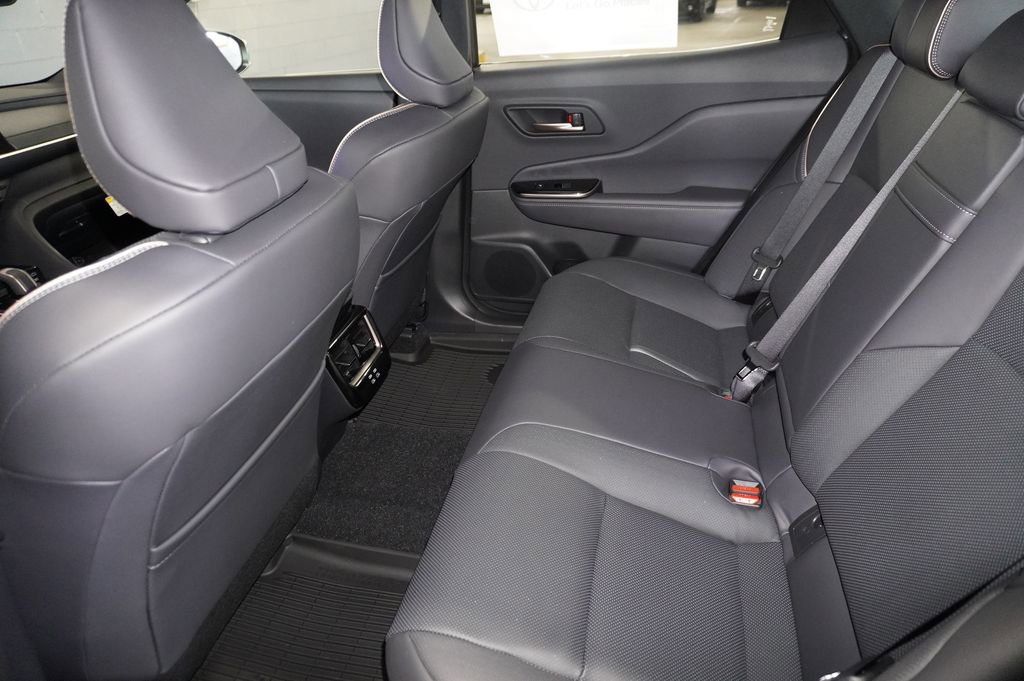 New 2026 Toyota Crown XLE image 12