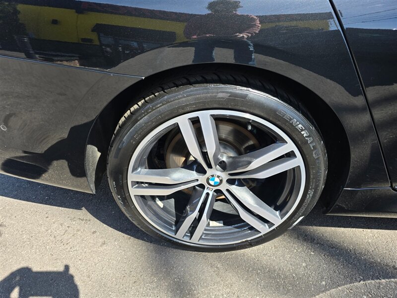 Used 2016 BMW 750i xDrive AWD/4WD image 31
