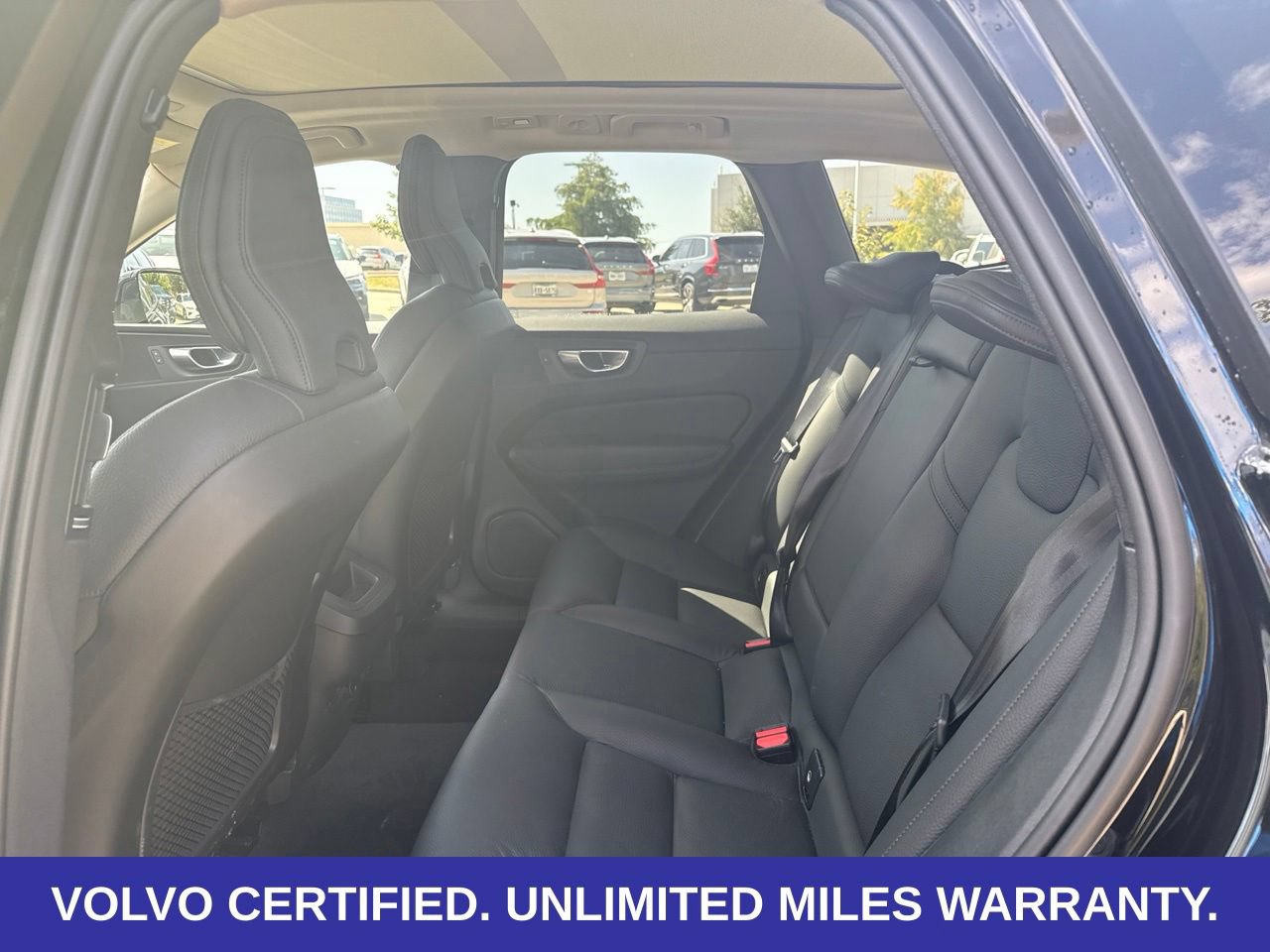 Certified 2024 Volvo XC60 B5 Plus w/ Protection Package Premier AWD/4WD image 15