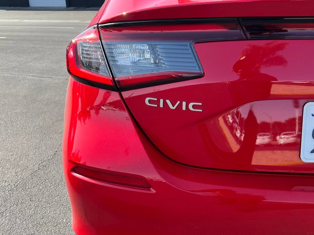 Used 2025 Honda Civic Sport image 11