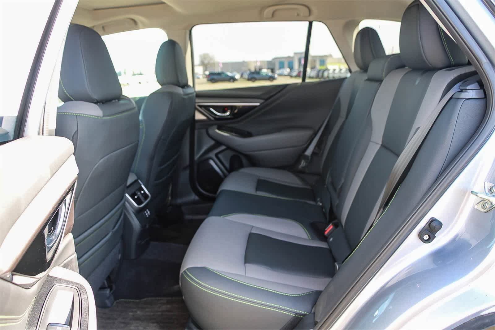 New 2025 Subaru Outback Onyx Edition AWD/4WD image 3