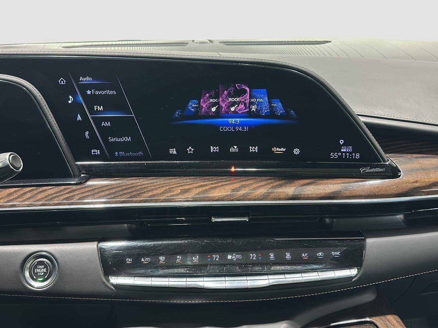 Used 2023 Cadillac Escalade ESV Sport Platinum AWD/4WD image 12