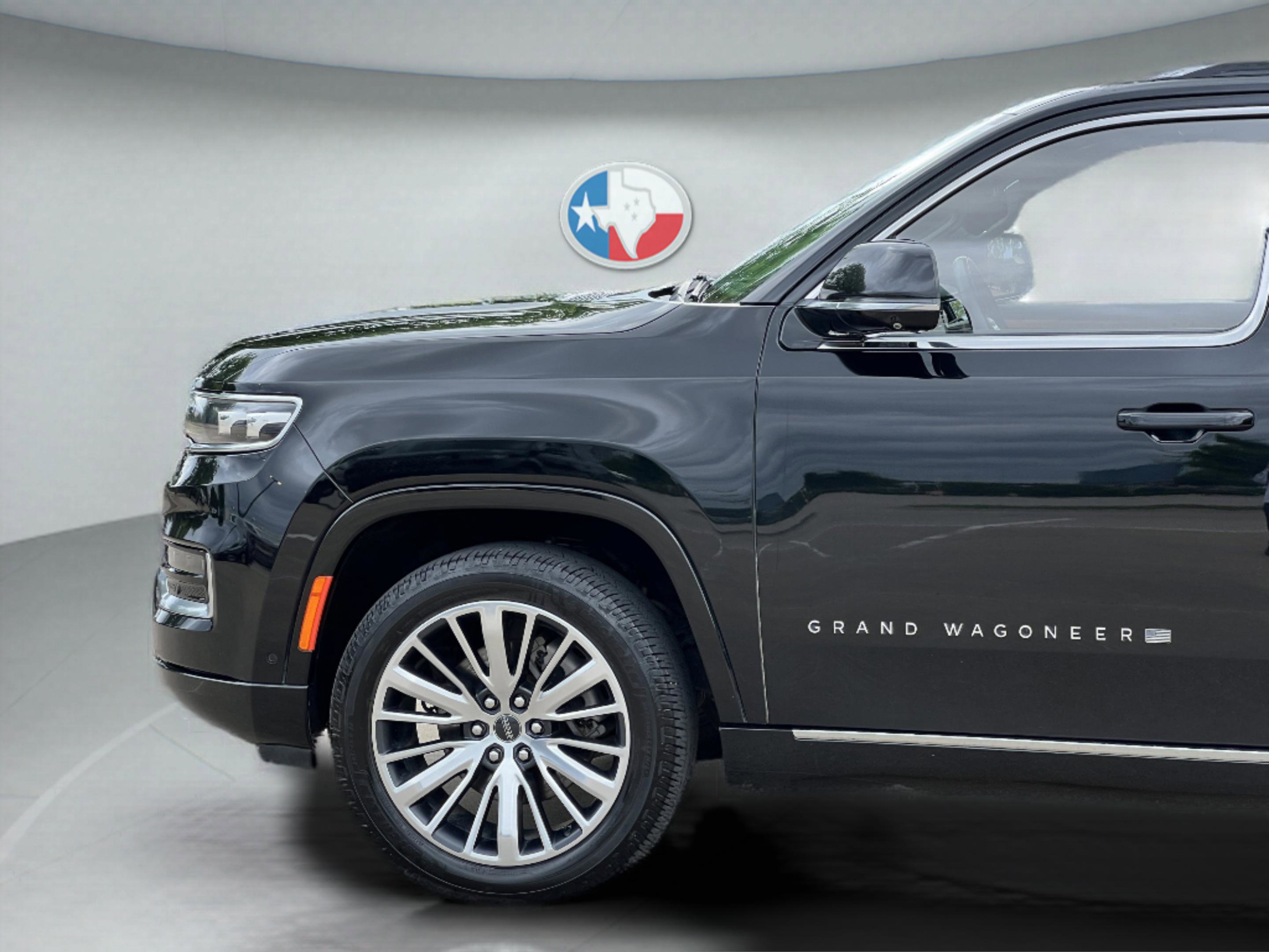 Used 2022 Jeep Grand Wagoneer Series III image 33