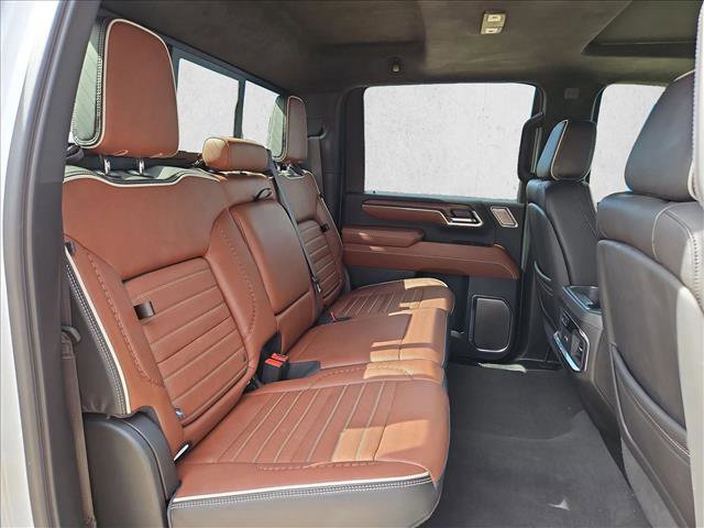 Used 2024 GMC Sierra 3500 Denali Ultimate image 20