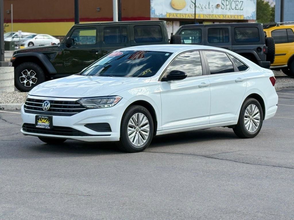 Used 2019 Volkswagen Jetta S image 3