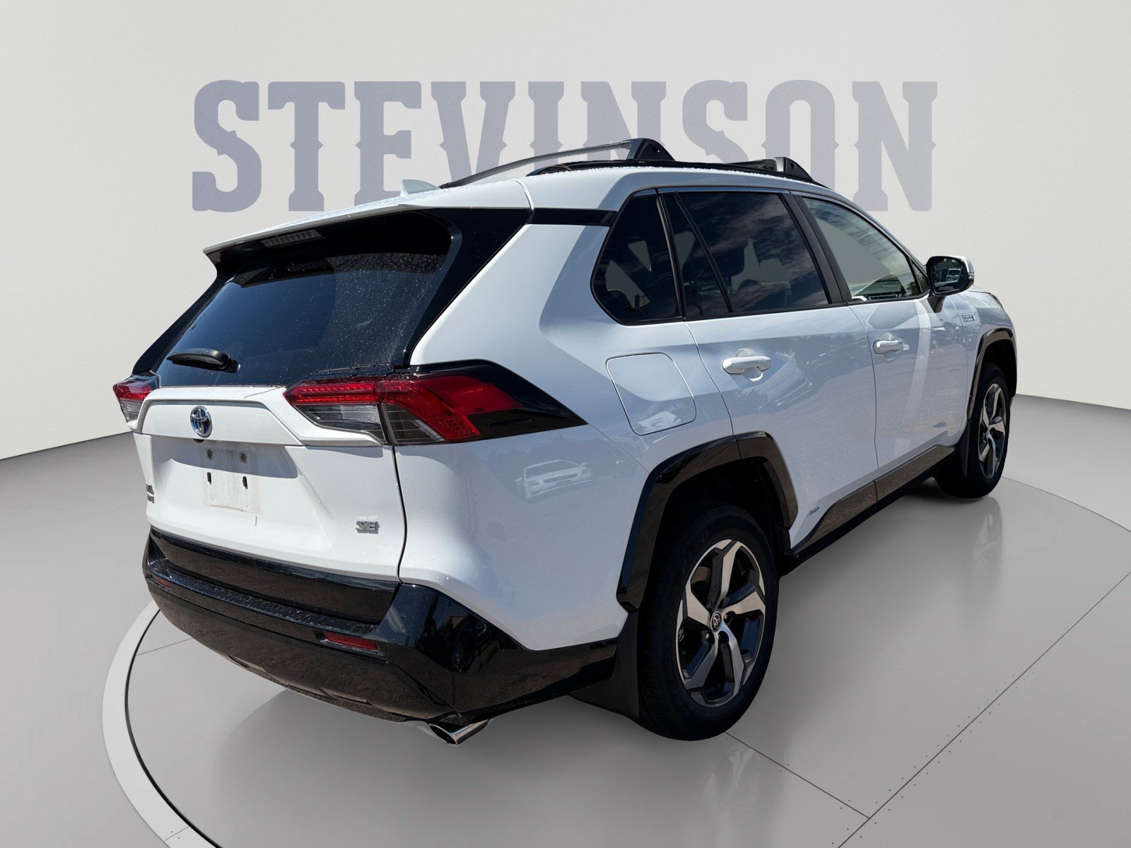 Certified 2023 Toyota RAV4 SE w/ Weather & Moonroof Package AWD/4WD image 5