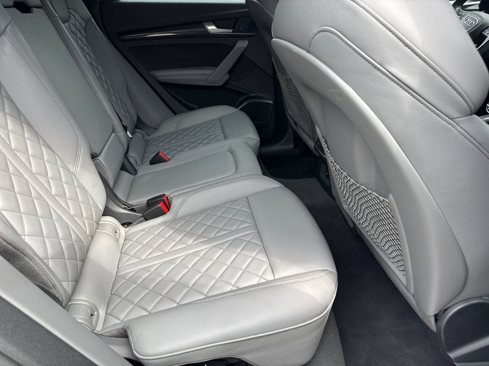 Used 2020 Audi SQ5 Prestige image 15