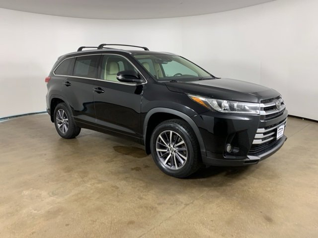 Used 2018 Toyota Highlander XLE image 4
