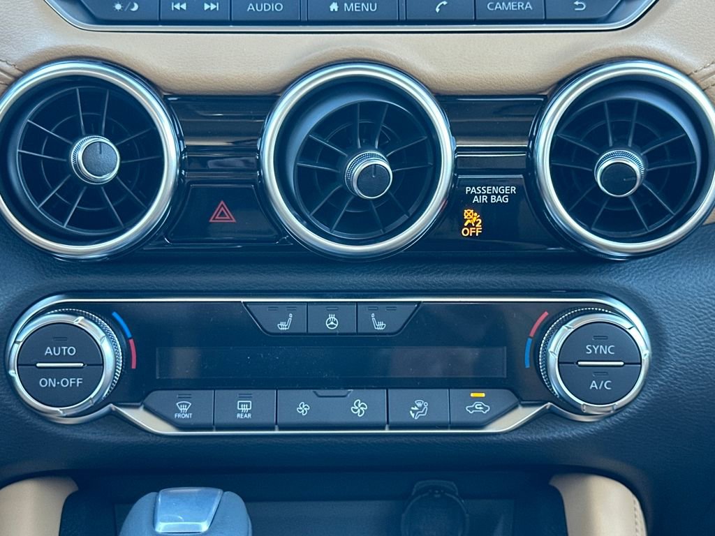 New 2025 Nissan Sentra SV w/ SV Premium Package image 22