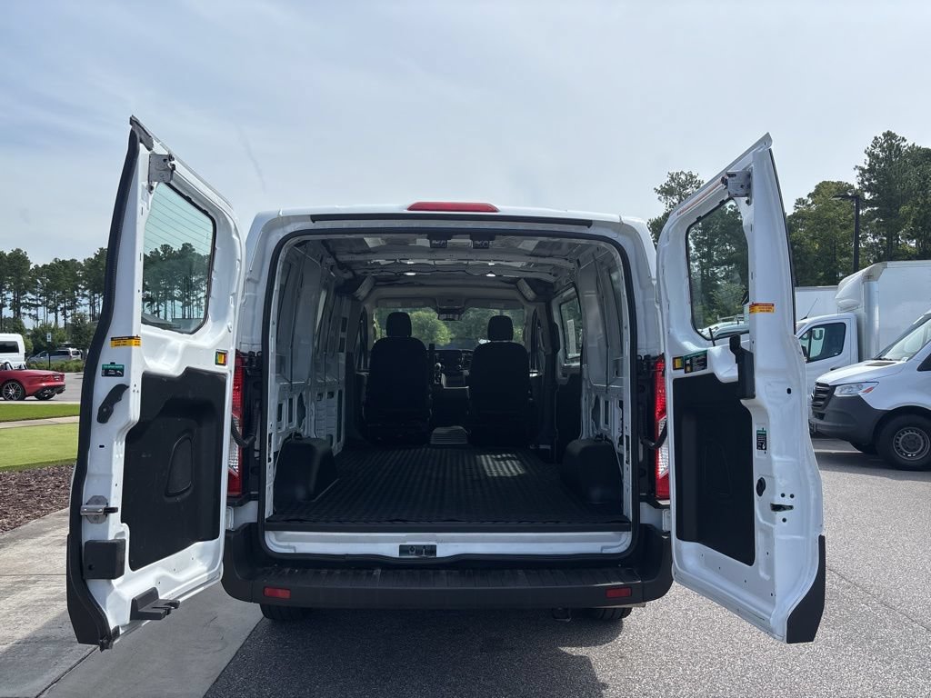 Used 2024 Ford Transit 150 Low Roof RWD image 13