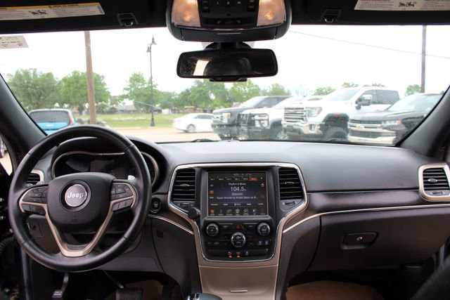 Used 2014 Jeep Grand Cherokee Limited w/ Luxury Group II RWD image 20