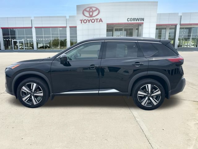 Used 2023 Nissan Rogue SL AWD/4WD image 2