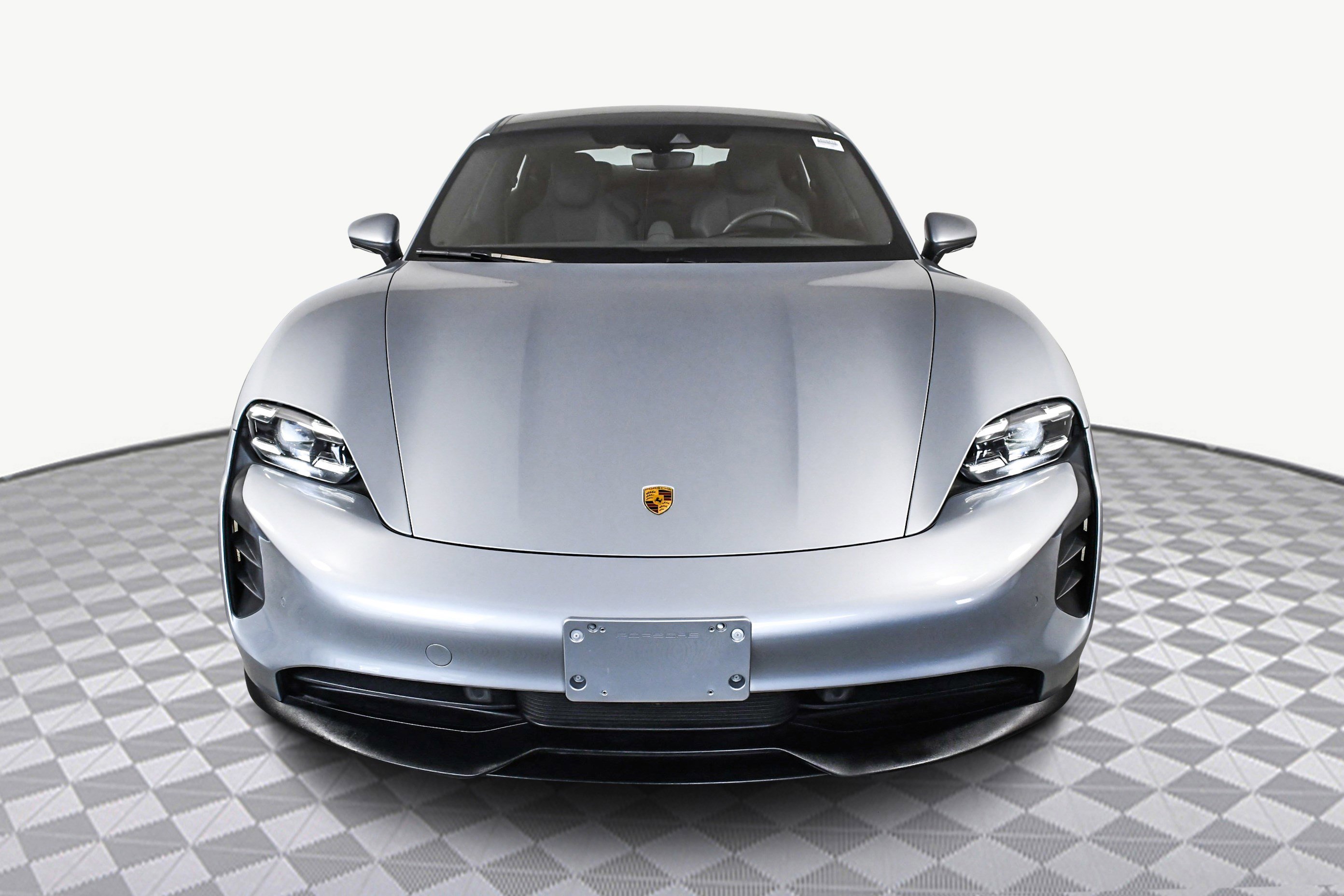 Used 2022 Porsche Taycan GTS w/ Premium Package (P6U) image 2