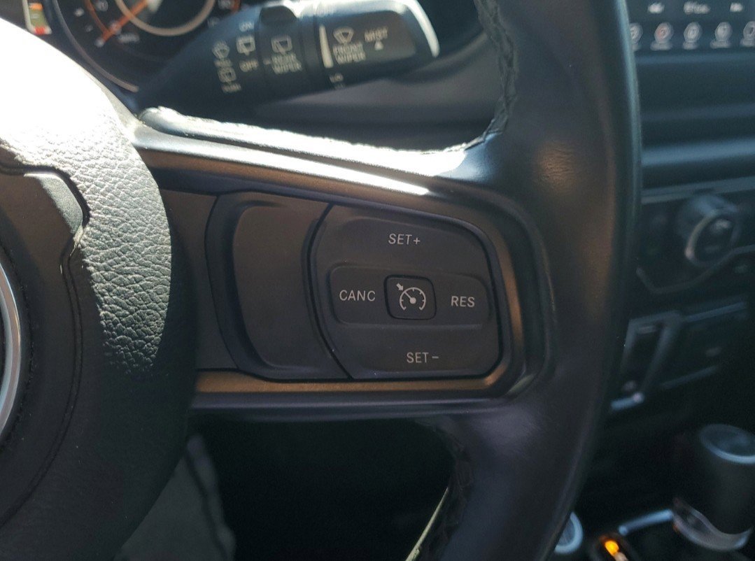 Used 2021 Jeep Wrangler Sport S image 17