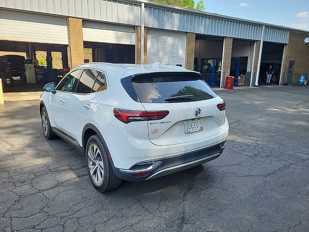 Used 2021 Buick Envision Essence w/ Technology Package I FWD image 8