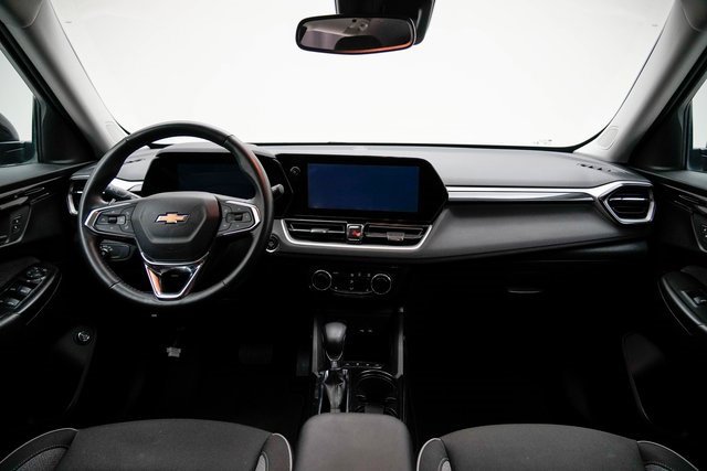 Used 2024 Chevrolet TrailBlazer LT w/ Convenience Package image 26