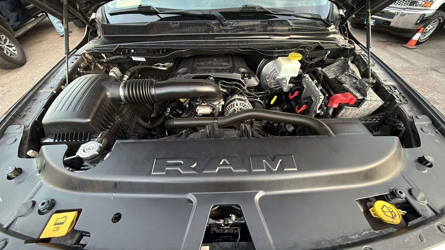 Used 2019 RAM 1500 Laramie image 24