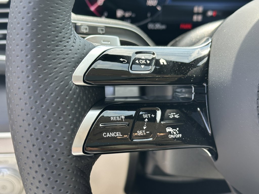 New 2026 Mercedes-Benz GLS 450 4MATIC image 29