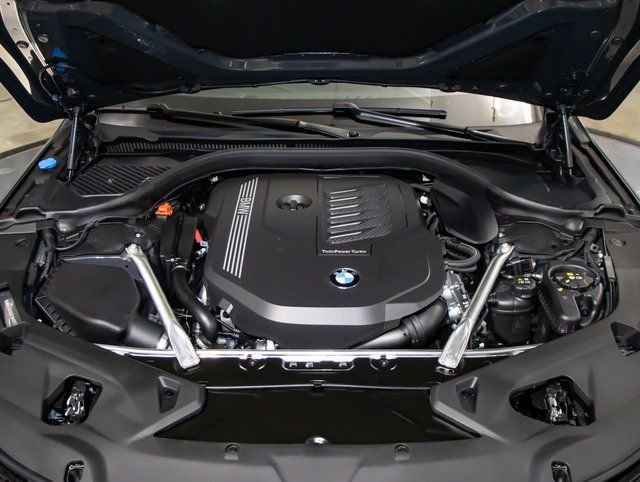 Used 2026 BMW 840i xDrive AWD/4WD image 5