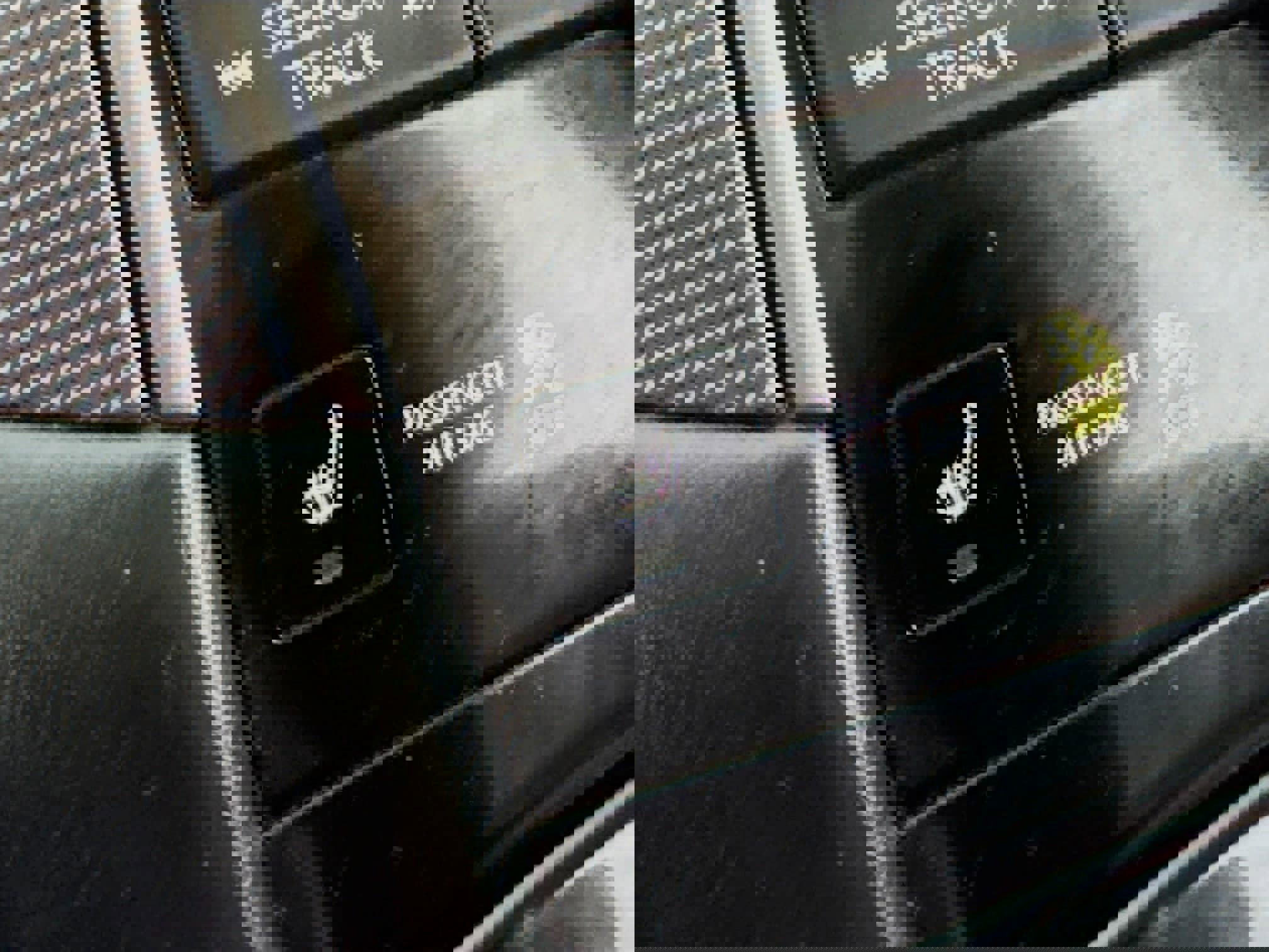 Used 2015 INFINITI Q50 AWD w/ Navigation Package image 5