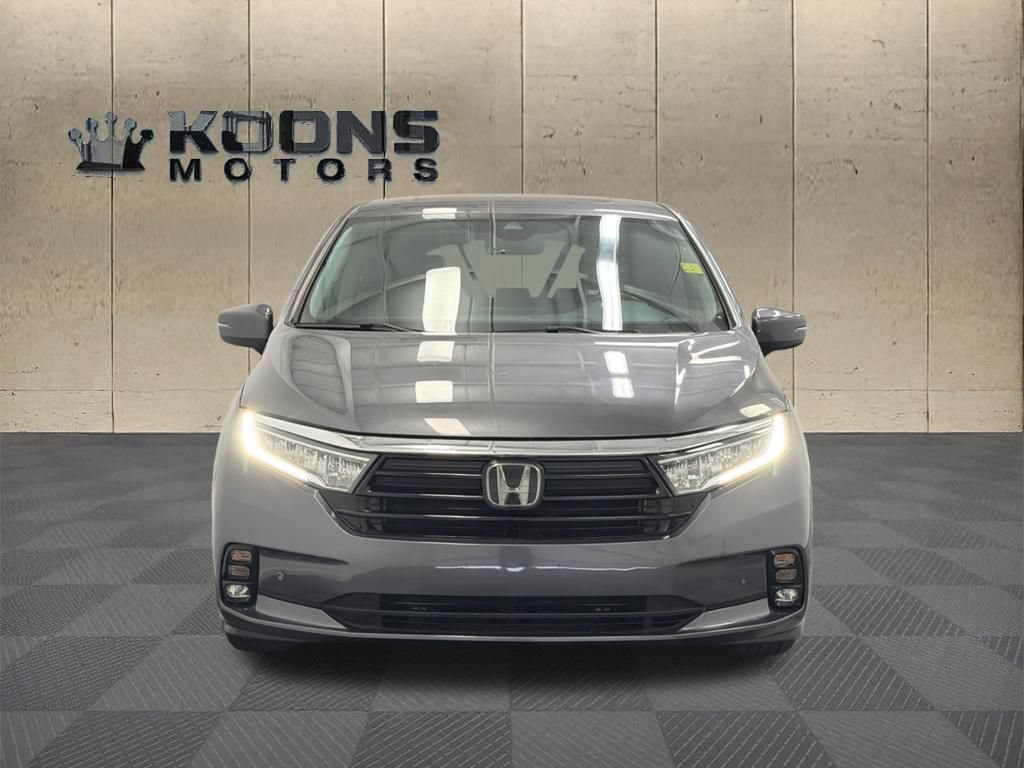 Used 2023 Honda Odyssey Touring image 3