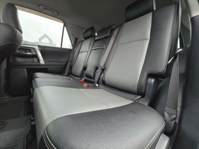 Used 2021 Toyota 4Runner SR5 Premium image 19