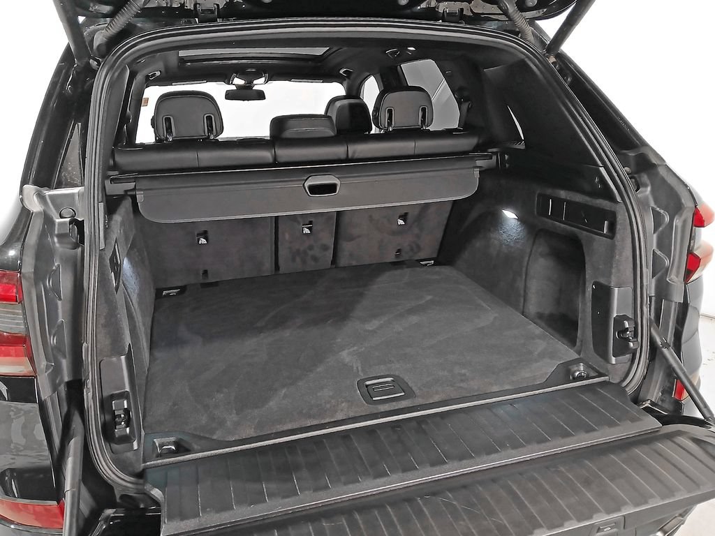 Used 2023 BMW X5 M50i AWD/4WD image 8