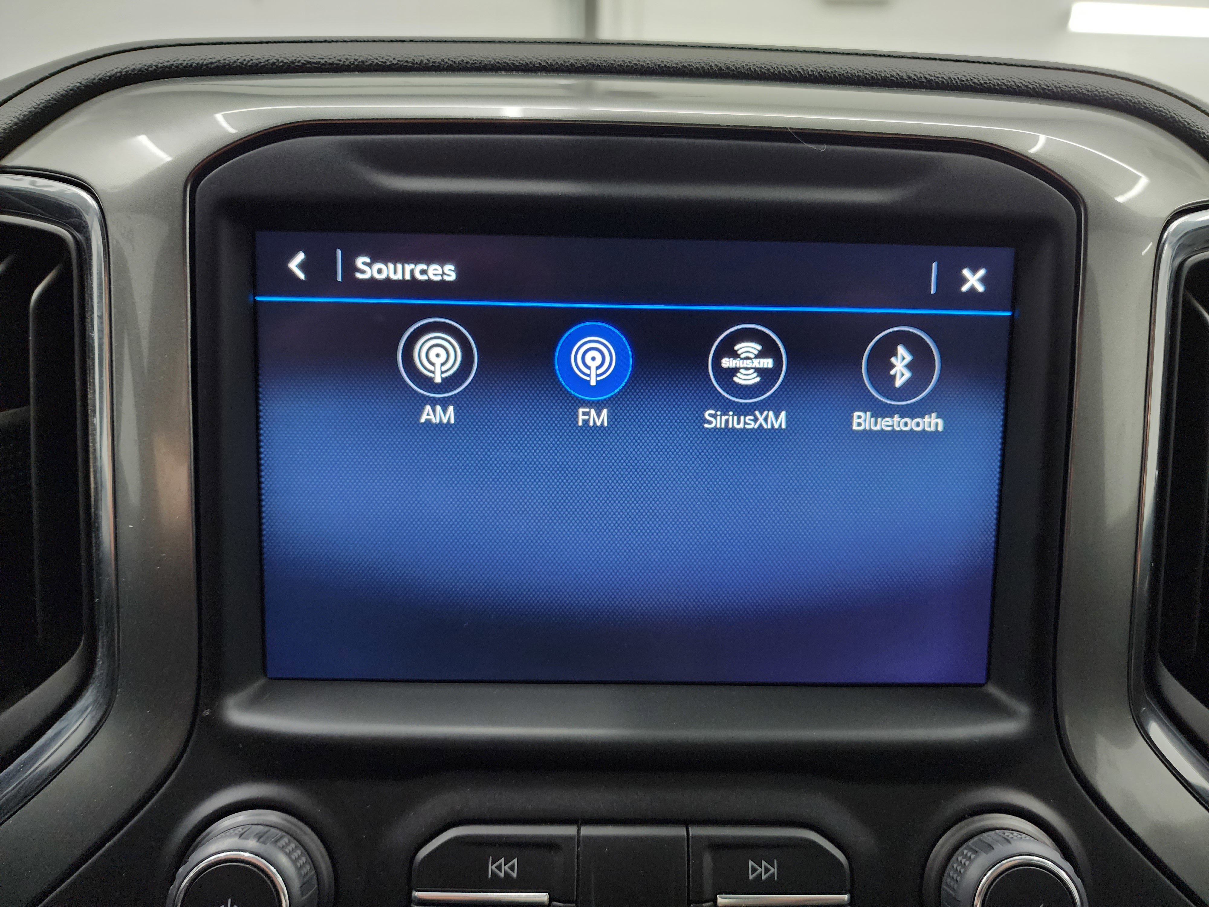 Used 2023 Chevrolet Silverado 3500 LTZ w/ Gooseneck/5TH Wheel Package AWD/4WD image 48