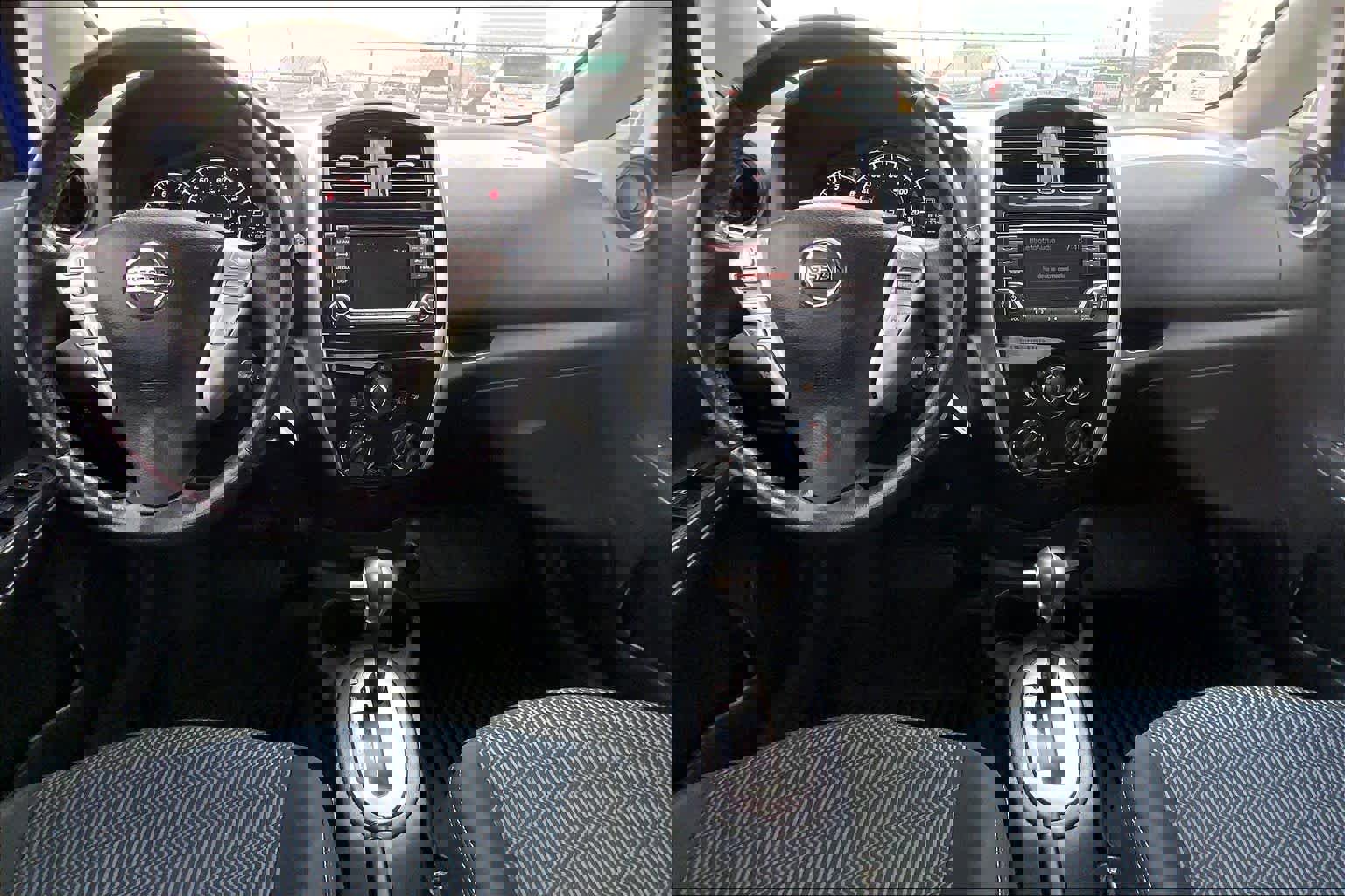 Used 2017 Nissan Versa Note SV w/ SV Appearance Package image 14