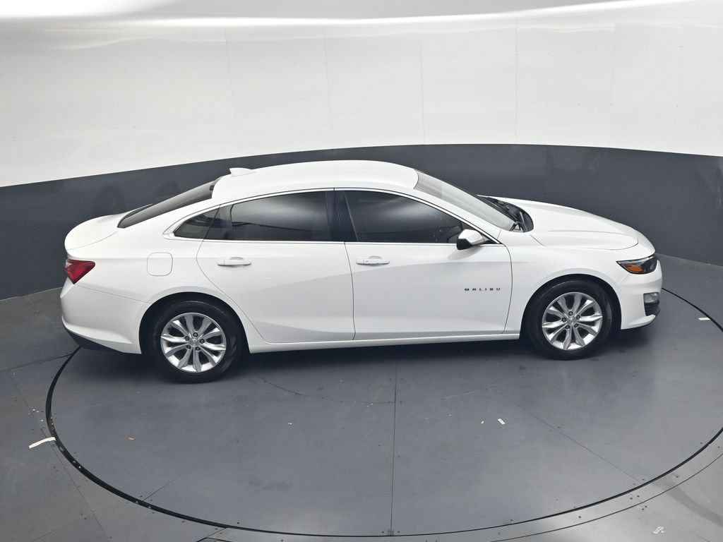 Used 2020 Chevrolet Malibu LT FWD image 28