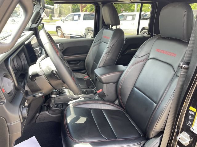 Used 2024 Jeep Gladiator Rubicon AWD/4WD image 11