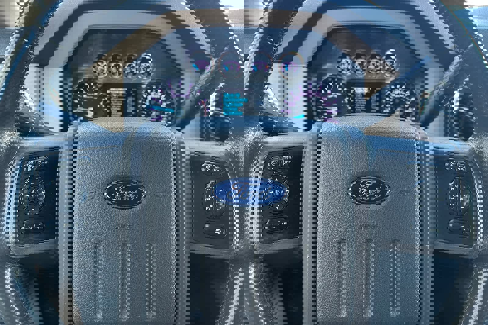 Used 2015 Ford F250 Lariat w/ Chrome Package image 23