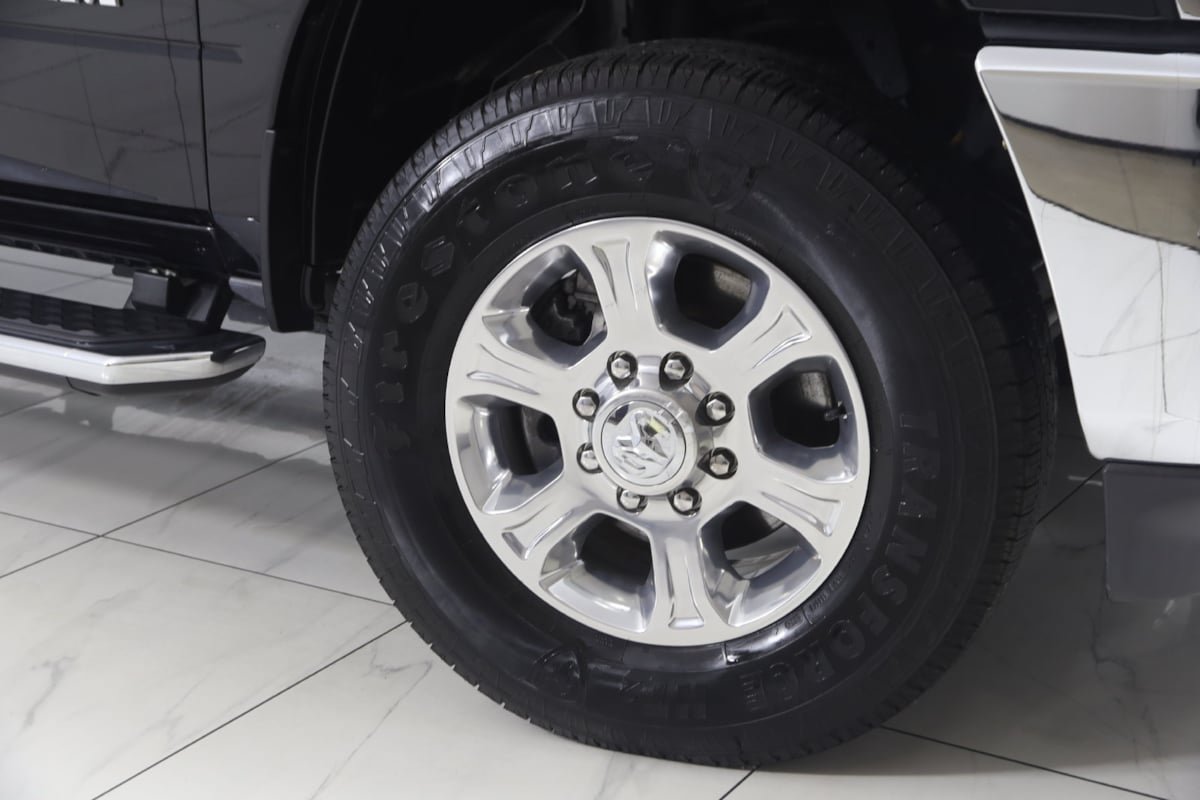 Used 2024 RAM 2500 Big Horn AWD/4WD image 13