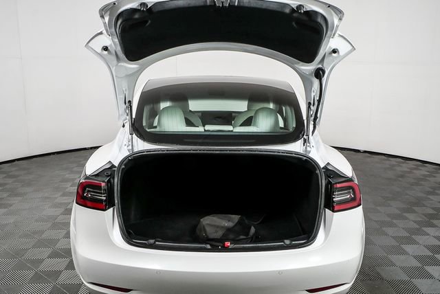 Used 2019 Tesla Model 3 Standard Range Plus RWD image 30
