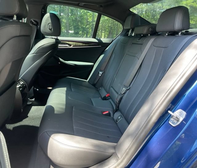 Used 2023 BMW 540i w/ M Sport Package RWD image 15