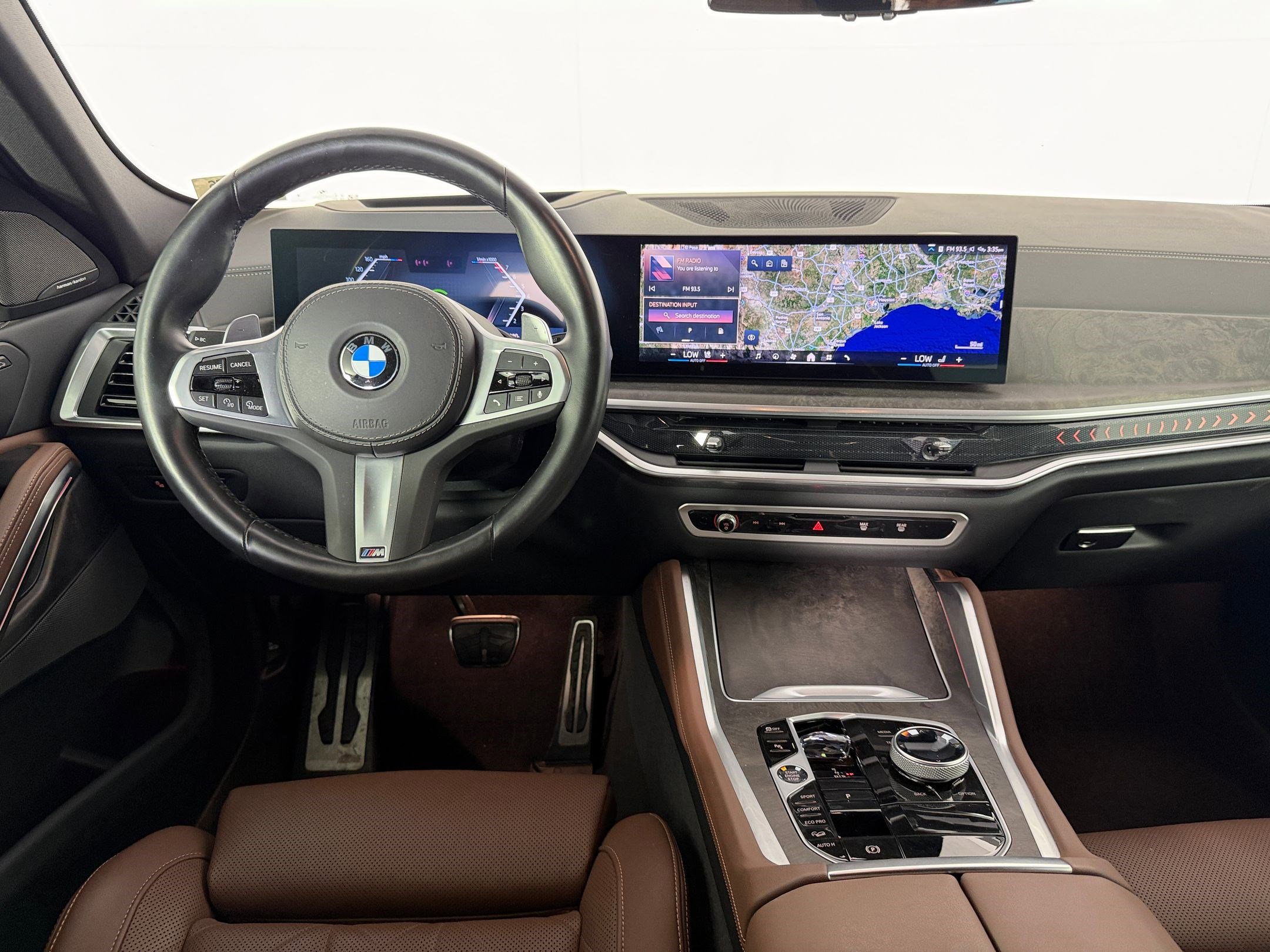 Used 2024 BMW X6 xDrive40i w/ Executive Package AWD/4WD image 4