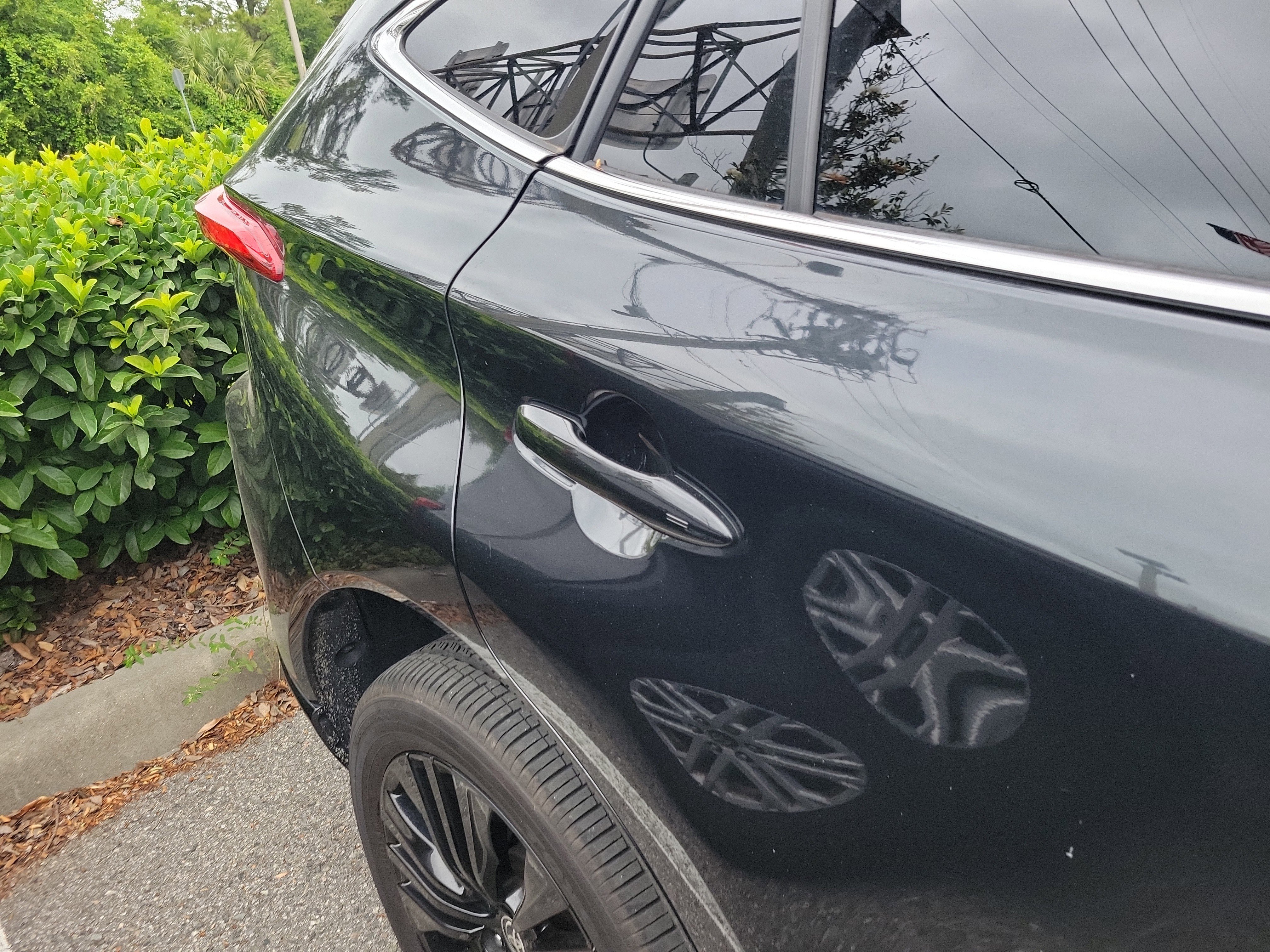 Used 2023 Toyota Venza Nightshade AWD/4WD image 12