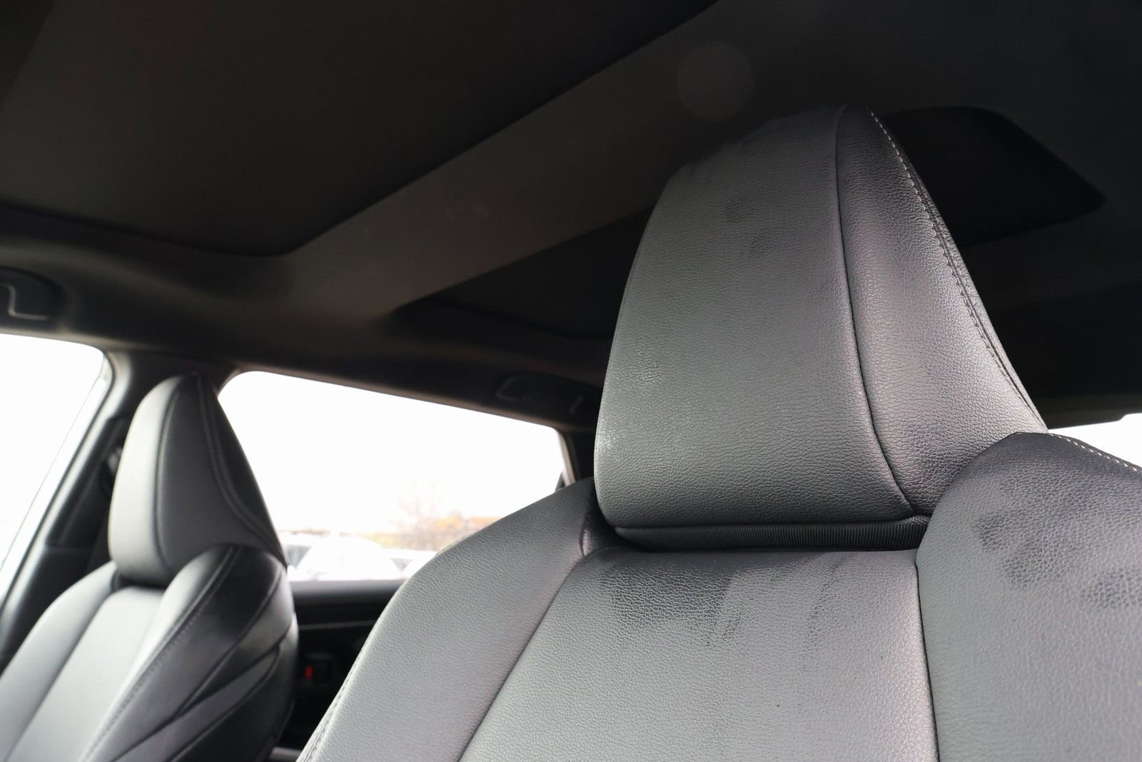 Used 2025 Toyota bZ4X AWD w/ Weather Package image 16