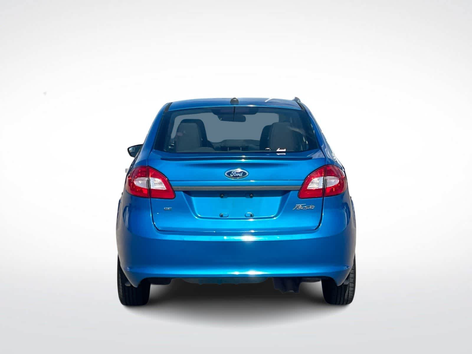 Used 2013 Ford Fiesta SE FWD image 7