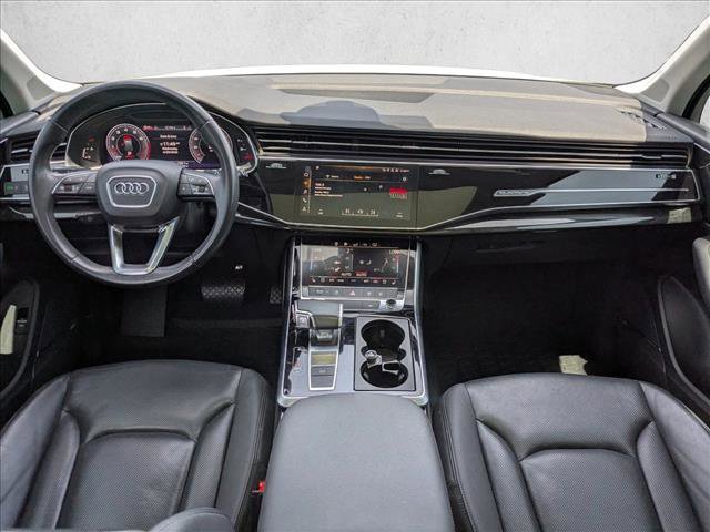 Used 2020 Audi Q7 3.0T Premium Plus w/ Premium Plus Package AWD/4WD image 16