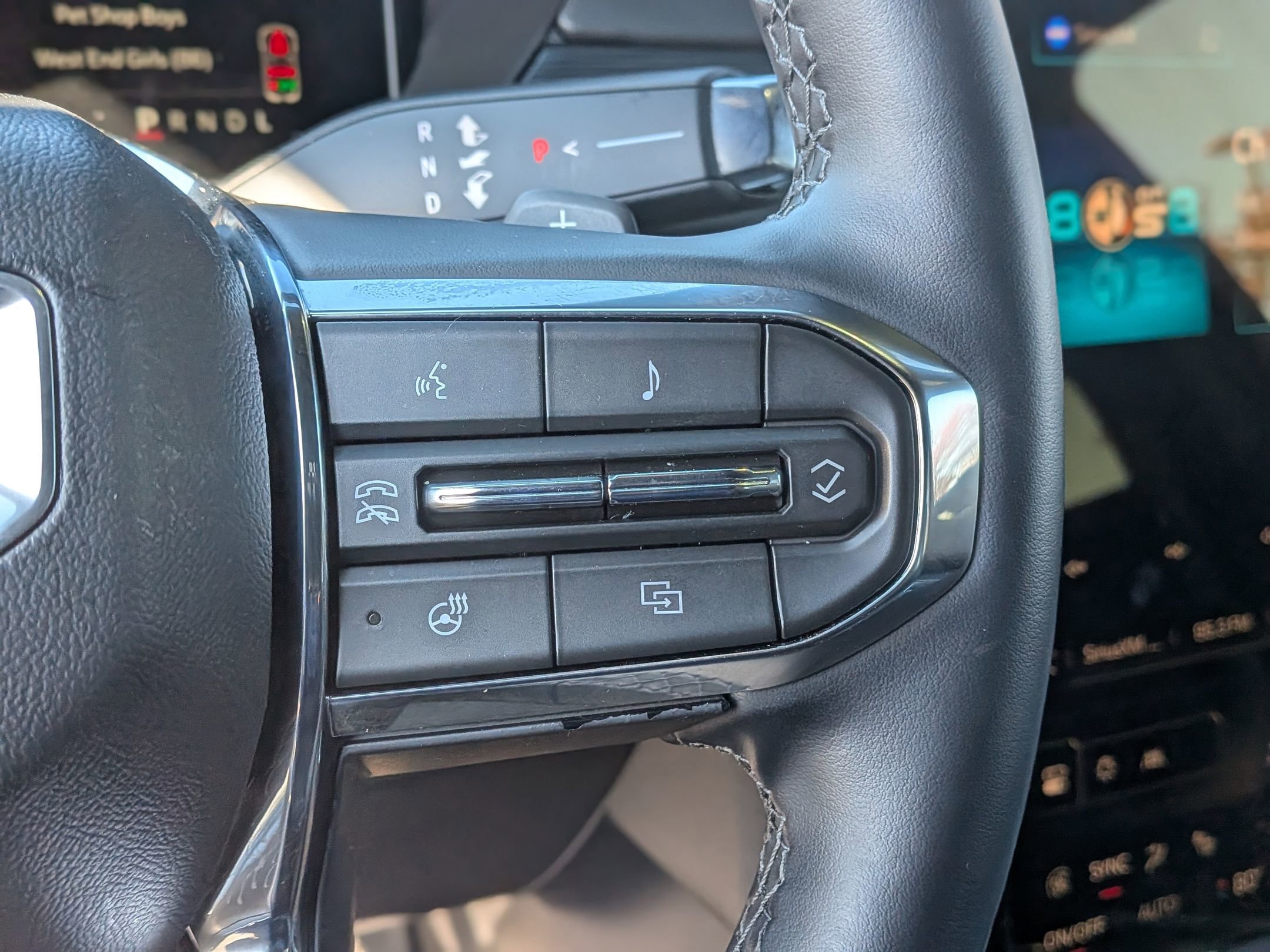 Certified 2025 GMC Acadia Elevation image 23