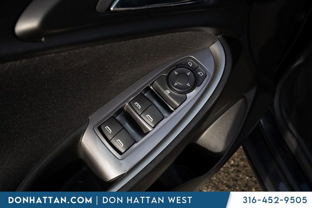 Used 2023 Chevrolet Malibu LT image 15